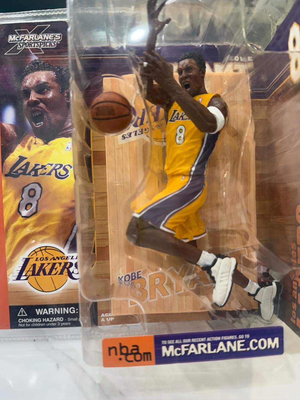 McFarlane SportsPicks Kobe Bryant #8 Lakers Figure - Yellow/Purple